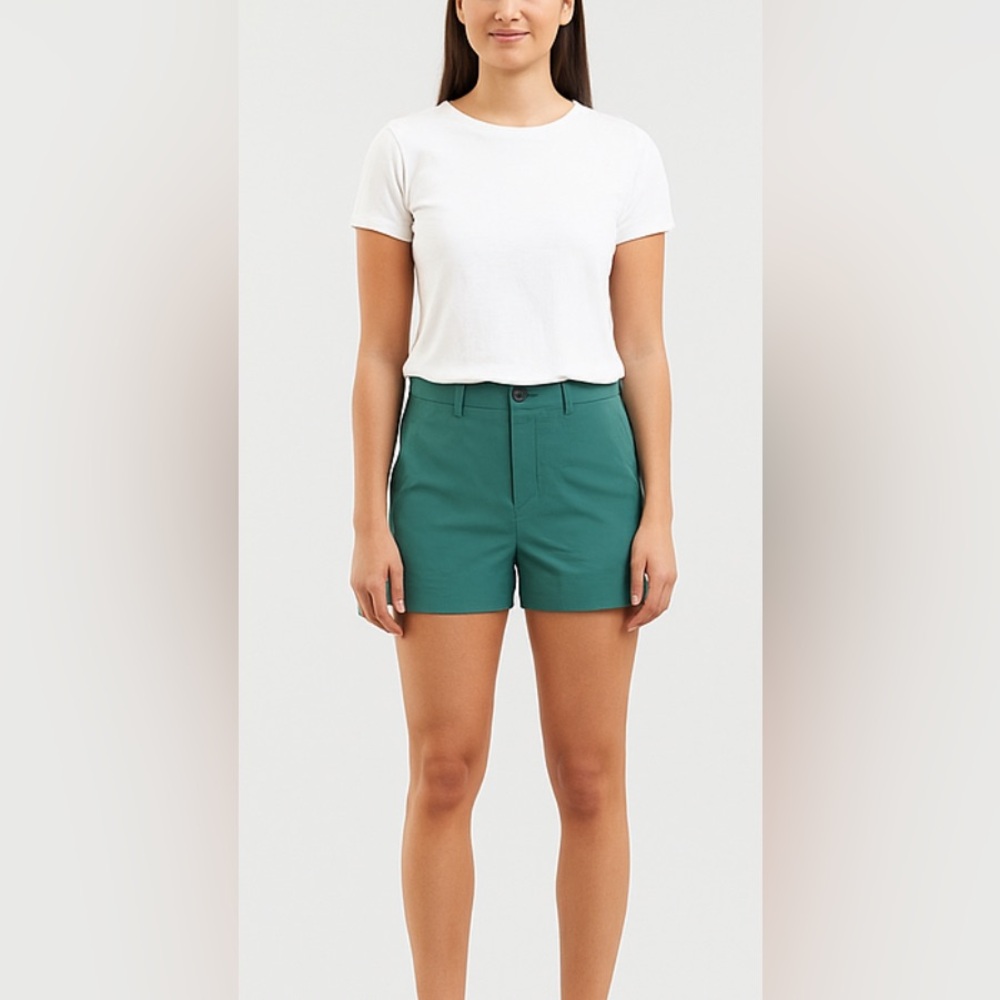 New! Patagonia Beryl Green Water Repellent Active Shorts, NWT in size 4